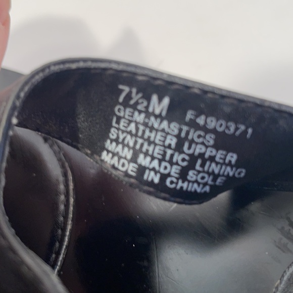 Kenneth Cole Reaction Gem-Nastics Sandals - Picture 5 of 7